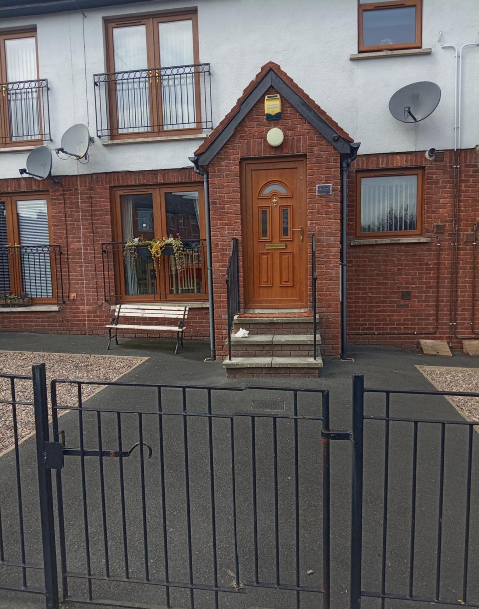 Sea Surf Apartment Bangor  Exterior photo